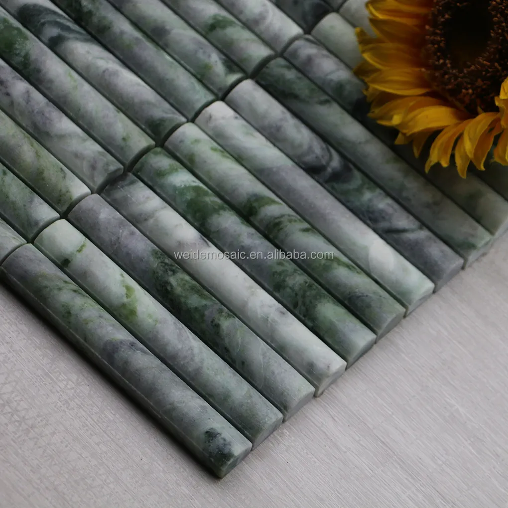 Kaltes Smaragd-Bogen Marmor-Mosaikfliese grüne gebogene Stein-Mosaikfliesen Streifen dimensionelle Wandfliese