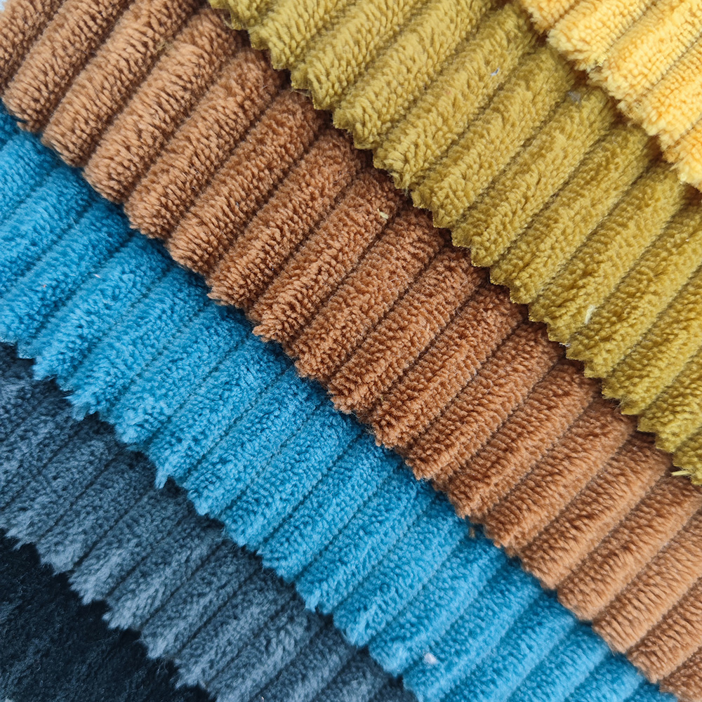 Wholesale 100% Polyester Plush Fabric Lightweight 200-300GSM Breathable Abrasion-Resistant Solid Pattern for Sofa Decor Curtains