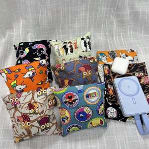 Wholesale Fashionable Small Cotton Canvas Jewelry Pouch Seal for Use with Watches Rings Bracelets Earrings-for Hand Warmer Gifts - Product Image 2