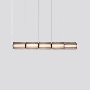 โคมไฟระย้าแก้วศิลปะสไตล์มินิมอลทันสมัยสำหรับห้องรับประทานอาหารและห้องนั่งเล่น ดีไซน์แบบเสาแคนาดาใหม่ แสงสีขาวอบอุ่น โคมไฟตัวอย่างสำหรับห้องตัวอย่าง - Product Image 4