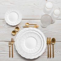 Assiette à dîner en céramique blanche romantique, vaisselle en porcelaine, assiette en céramique pour banquet de mariage