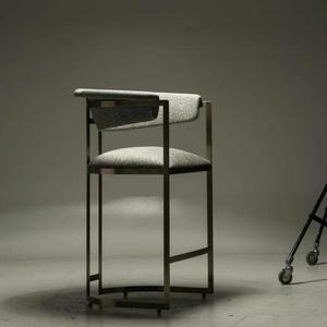 كرسي طعام عصري بتصميم بوكليه مع أرجل من الفولاذ المقاوم للصدأ ومسند ظهر من القماش، كرسي عالي مخصص للفنادق والأماكن التجارية - Product Image 2