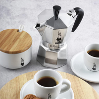 Cafetière à expresso Bialetti Moka Express 12 tasses, en aluminium, pour cuisinière, traditionnelle italienne, depuis 1933, fabriquée en Italie