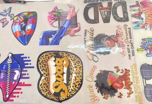 Trasferimenti DTF Personalizzati <span class=keywords><strong>per</strong></span> Serigrafia, Fogli Pronti <span class=keywords><strong>per</strong></span> la Stampa, Migliaia di Design, Adesivi <span class=keywords><strong>per</strong></span> <span class=keywords><strong>Magliette</strong></span> - Product Image 2