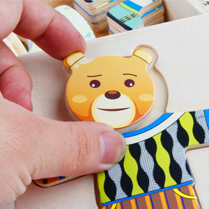 Puzzle en bois Famille d'ours à habiller, <span class=keywords><strong>4</strong></span> personnages, tenues assorties, boîte de rangement, jeu d'imitation pour enfants et filles, CE CPC, vente en gros, OEM, personnalisé - Product Image 2