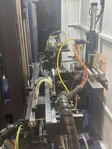 Nueva Línea de Producción Automática de Puertas y Ventanas de Aluminio Controlada por PLC con Centro de Corte y Fresado Accionado por Motor - Product Image 5