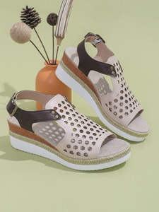 Nouvelles sandales compensées ajourées pour femmes, à plateforme et semelle épaisse, à bout ouvert, pour l'été - Product Image 6