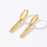 Boucles d'oreilles pendantes en acier inoxydable avec zircon carré long, luxe léger, plaqué or 18 carats, imperméables, bijoux pour femmes