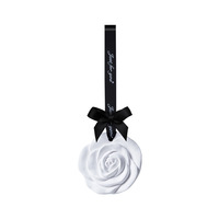 Diffuseur suspendu en céramique en forme de fleur blanche pour décoration de la maison désodorisant diffuseur de parfum d'huiles essentielles en pierre d'arôme d'usine vente en gros