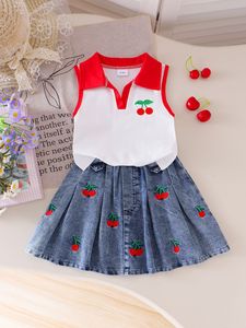 Nouvelle collection 2026 : Ensemble décontracté pour enfants – <span class=keywords><strong>Gilet</strong></span> <span class=keywords><strong>blanc</strong></span> à col rouge et jupe bleue - Product Image 4