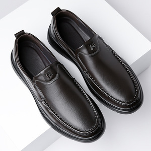 รองเท้าหนังลำลองผู้ชายแบบสวม ระบายอากาศได้ดี พื้นนุ่ม หัวมน ส้นเตี้ย สำหรับวัยกลางคนและผู้สูงอายุ รองเท้าเดินสบาย - Product Image 2