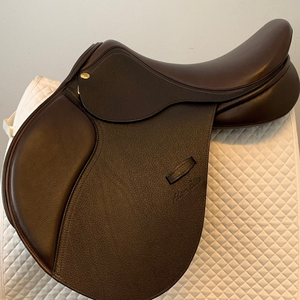 Silla de Montar de Cuero Genuino Premium para Equitación, Equipo Ecuestre, Diseño Ajustable de Contacto Cercano, Duradera - Product Image 3