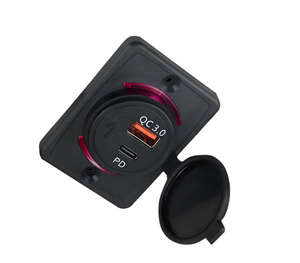 Cargador USB de 12V-24V 20W QC3.0 PD con Doble Puerto Tipo-C + Tipo-A para Autobús, Barco, Embarcación, Caravana, RV, Cámper, Montaje en Superficie Plana - Product Image 1