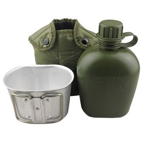 Échantillon gratuit : Gourde tactique trois-en-un, style US, pour camping, randonnée, survie, et mug de survie pour l'extérieur. - Product Image 4