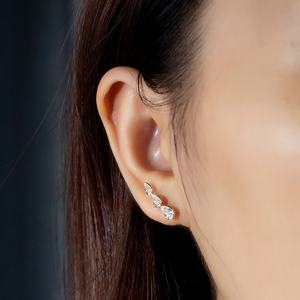 ต่างหูทองคำ 9k สีเหลือง ประดับเพชรแล็บทรงลูกแพร์ ต่างหูผู้หญิง - Product Image 6