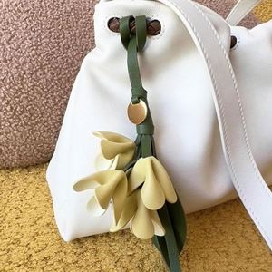 Artificial Osmanthus Flower Bag <b>Charm</b> Lightweight Hanging Pendant Decoration for Everyday Carry Soft Pu Leather <b>Keyring</b> - Product Image 5