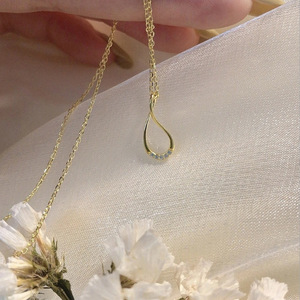 Teardrop Hollow Diamond Necklace Gold Pave Setting Collarbone Chain Pendant For Women Gift Jewelry - Product Image 2