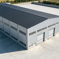 Entrepôt logistique préfabriqué en structure métallique, atelier industriel, bâtiment commercial en structure métallique