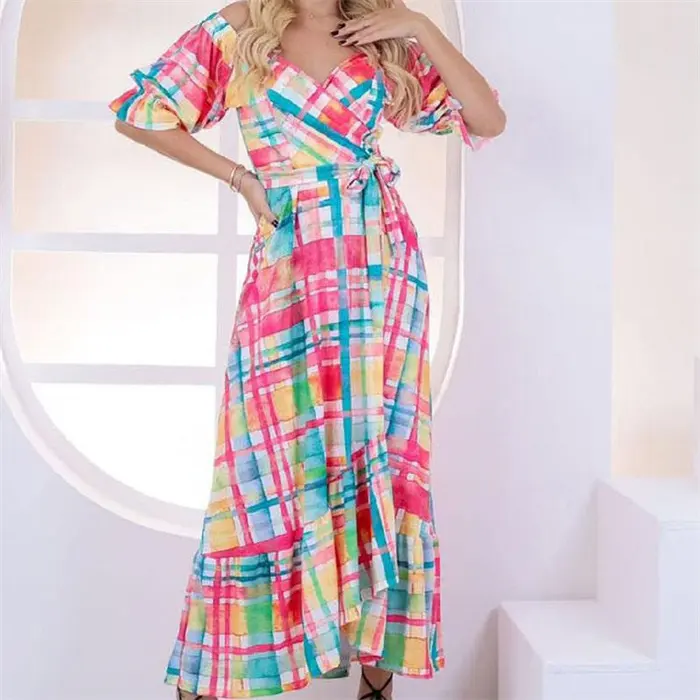 2023 Fashion women's long casual printed and striped dress featuring V-neck lace-up princess style dress