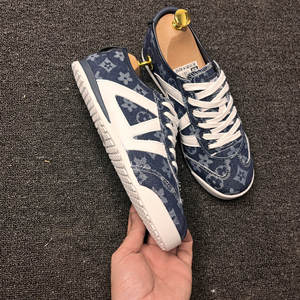 Sneakers tendance pour hommes, semelles épaisses, style Minority - Product Image 1