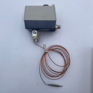 Sensor de Temperatura JU-MO ATH-70 603021/70, Componente Original para Control de Procesos Industriales - Product Image 6