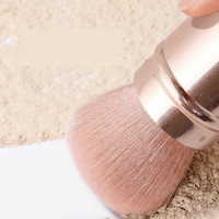 Set Kuas Makeup Wajah Portable Baru dengan Gagang Logam Sintetis Retraktil Warna Rose Gold untuk Blush & Bedak, Cocok untuk Penggunaan Sehari-hari