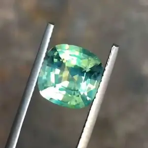 Perhiasan Batu Permata Pernikahan Mulia Royal Kustomisasi 5,24ct Natural Velvety Kuning-Green Chrysoberyl Batu Longgar