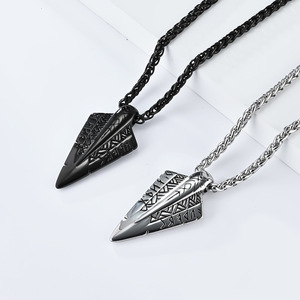yunnique trendy hip-hop double-sided Viking symbol arrow stainless steel necklace for men, personalized jewelry who - Product Image 2