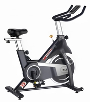 Vélo de spinning commercial robuste pour intérieur, volant d'inertie de 18 kg, siège et guidon réglables multi-positions, écran LCD, capacité de 120 kg