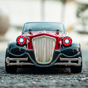 Auto RC Drift Classica 1:16 4WD a Proporzioni Reali con Fari Devil Angel Eye Sincronizzati e Controllo su Strada - Product Image 4