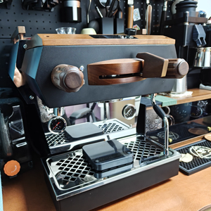 Machine à café italienne professionnelle MOKA Série Spéciale - Équipement standard pour café professionnel - Product Image 6