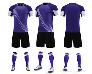 Tenues d'entraînement de football pour adultes 26-27, uniformes d'équipe personnalisés avec logo et nom brodés, tissu respirant et résistant - Product Image 1