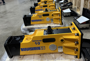 Soosan Hydraulic Breaker SB10 <b>Box</b> Type Hammer for 0.8-2.5 Tons Excavator - Product Image 3