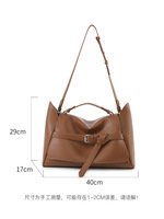 Sac fourre-tout grande capacité pour femme, personnalisable à faible MOQ, nouveau sac à main en cuir souple 2026, sac à bandoulière polyvalent avec logo