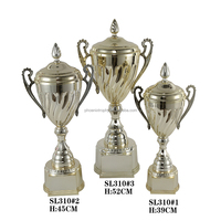 Trophée en métal gravé durable de marque Phoenix coupe médailles sportives Stock conception personnalisée trophée de musculation de la ligue de basket-ball