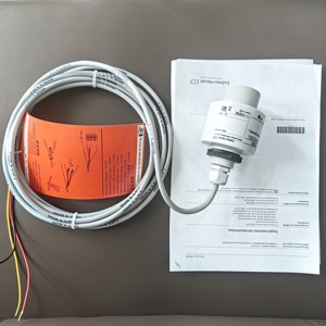 Medidor de Nivel Ultrasónico Endress+Hauser Prosonic FDU90 FDU90-RG1AA con Medición por Tiempo de Vuelo - Product Image 1
