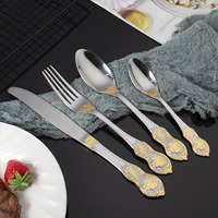 Ensemble durable de fourchette, cuillère et couteau en acier inoxydable avec motifs animaux dorés