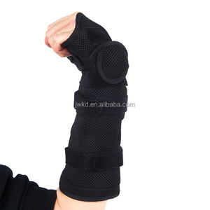 Penyangga Pergelangan Tangan Ortopedi Kompresi untuk Tidur Malam yang Dapat Disesuaikan, Penopang Jempol untuk Nyeri Terowongan Karpal, Cedera, Ketegangan, dan Keseleo - Product Image 4