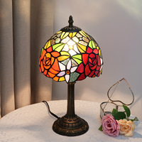 Lampe de table 8 pouces en verre teinté dôme rose rouge, lampe de chevet de lecture électrique E26 en résine style ferme pour la maison et le bureau