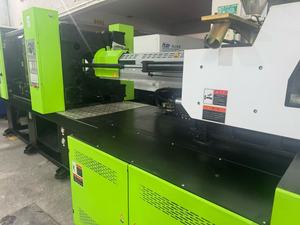 Máquina de Moldeo por Inyección Horizontal Hidráulica de Alta Velocidad YIZUMI FF240 de 240 Toneladas Usada, con Servomotor, PLC, Bomba, Caja de Cambios y Ahorro de Energía - Product Image 3