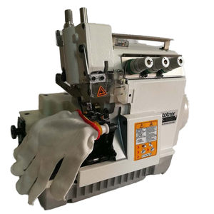 958D industriale ad alta velocità a tre filetti macchina da cucire Overlock guanto viene utilizzato per cucire vari bordi di guanto - Product Image 3