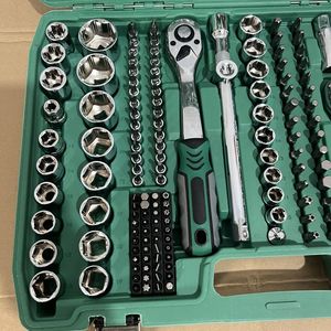 Juego de Herramientas de 216 Piezas para Reparación de Automóviles con Llave de Vaso y Trinquete Rápido - Product Image 5