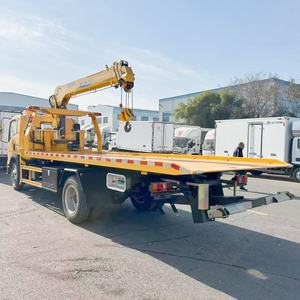 Camion de remorquage à plateau plat avec grue à bras droit, équipement de récupération et de transport de véhicules lourds pour les opérations logistiques - Product Image 3