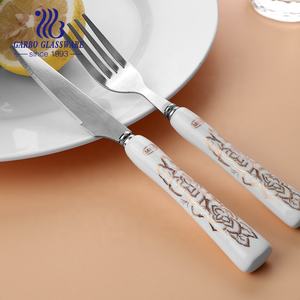 Ensemble de <span class=keywords><strong>couverts</strong></span> en acier inoxydable avec manche en porcelaine Poisson Steak Viande Dîner Table Fourchette Couteau Soupe Dessert <span class=keywords><strong>Salade</strong></span> Cuillère <span class=keywords><strong>à</strong></span> Thé Ensemble de 12 pièces - Product Image 5