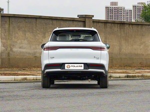 Fournisseur chinois BYD Song Pro DM-i 2026 133 km Édition Transcend SUV hybride à énergie nouvelle longue autonomie pour les trajets urbains et longs trajets - Product Image 3