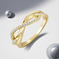 Belle bague de filles en argent sterling 925 plaqué or rose 18 carats bague de couple à la mode croix zircone bague personnalisée