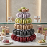 Plateau à macarons personnalisable pour mariages, fêtes, options végétaliennes
