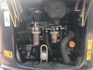 Mini-excavatrice hydraulique sur chenilles Hitachi ZX17 à bas prix avec moteur Isuzu, haute efficacité, 100% d'origine japonaise, en stock - Product Image 3