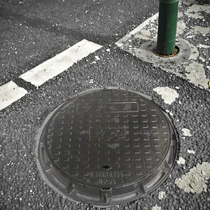 Tùy chỉnh gang Thông tư <span class=keywords><strong>manhole</strong></span> Bìa nhà máy en124d400 cống bìa cho hệ thống thoát nước & <span class=keywords><strong>manhole</strong></span> ứng dụng - Product Image 3