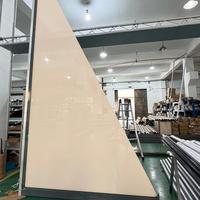 Stores triangulaires motorisés FGS personnalisés, formes irrégulières, protection UV, coupe-vent, imperméables